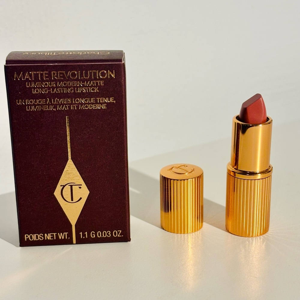 (2 pack) Charlotte Tilbury Matte Revolution Lipstick Pillow talk 1.1g/0.03oz